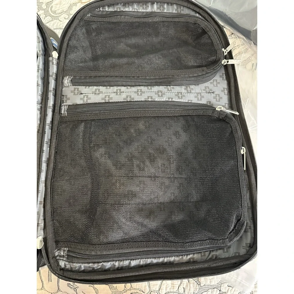J.Lindeberg Roll Luggage Golf‎ Equipment Bag